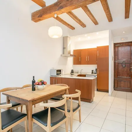 Canela Homes Gotic Apartment *