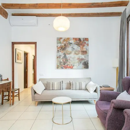 Canela Homes Gotic Apartment